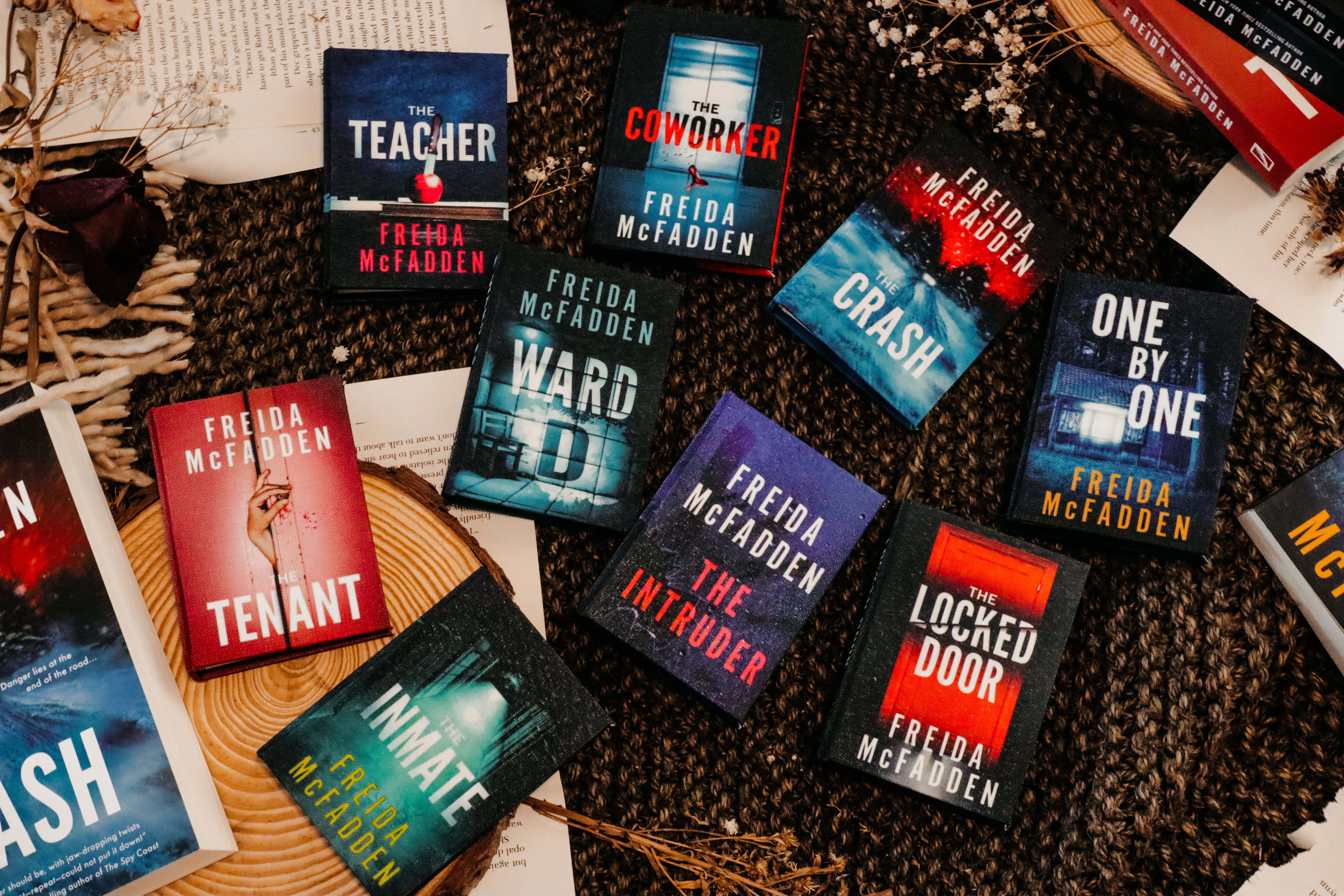 Freida McFadden – StoryFold