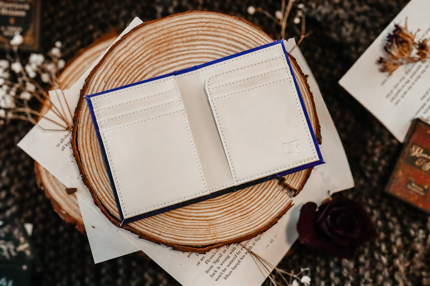 The Intruder Book Wallet *Officially Licensed* FREIDA MCFADDEN®