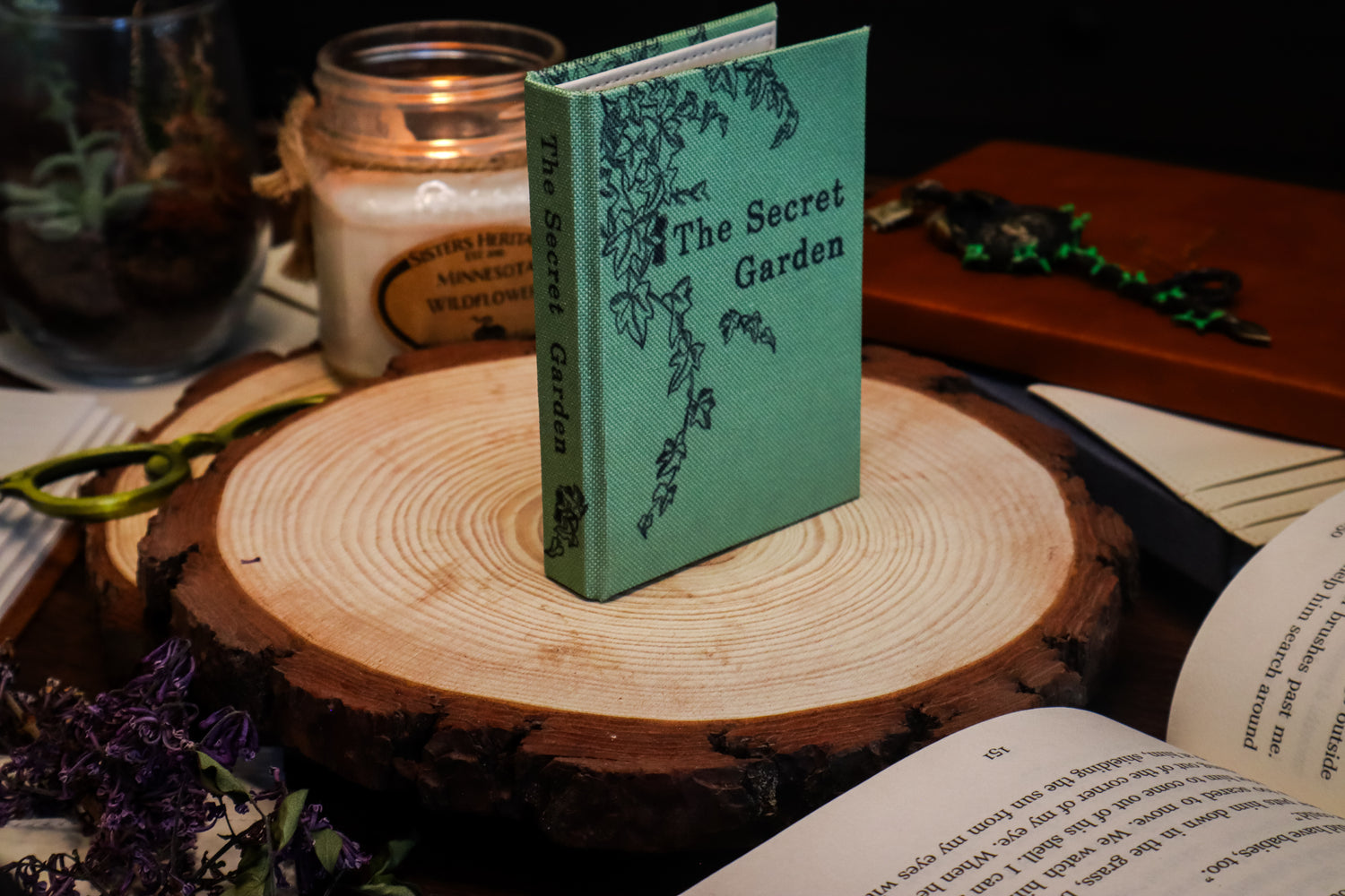 The Secret Garden Serenity Wallet