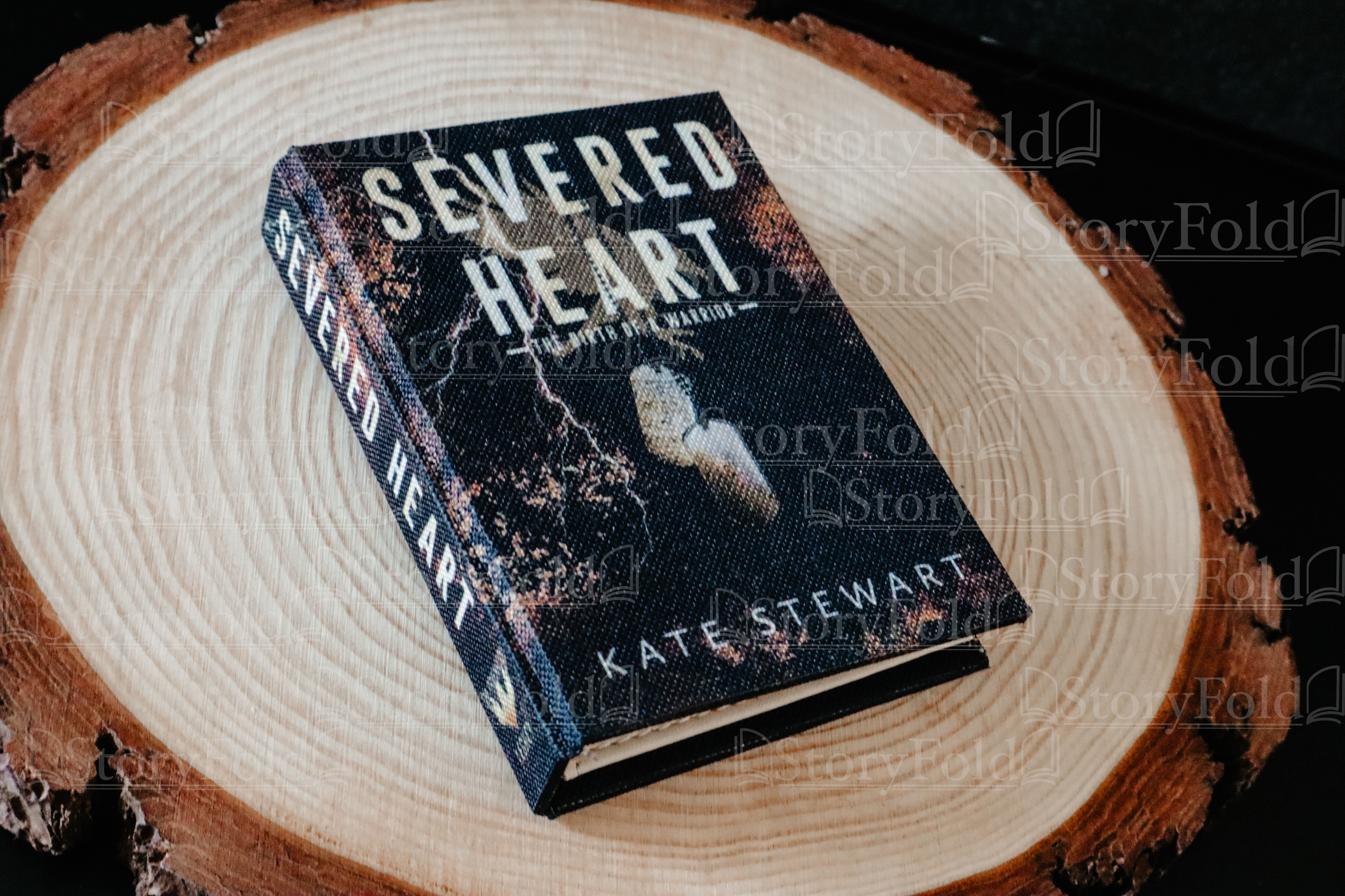 Severed Heart Book Wallet Officially Licensed – StoryFold