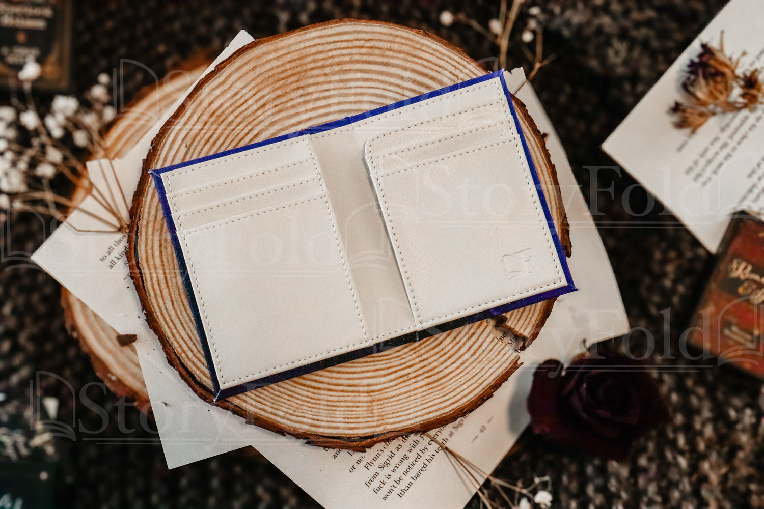 The Intruder Book Wallet *Officially Licensed* FREIDA MCFADDEN®