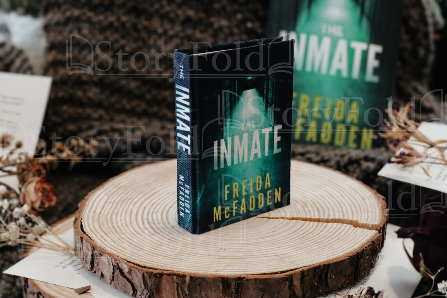 The Inmate Book Wallet *Officially Licensed* FREIDA MCFADDEN®